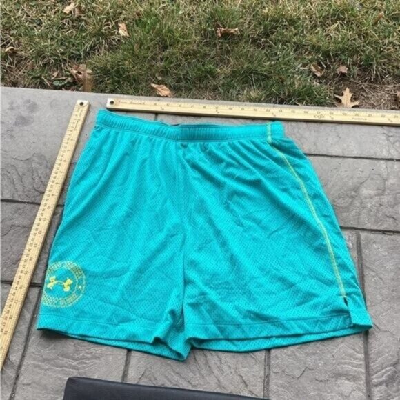 Grandpa mob wife clean girl office fairy core under armour sz Medium short - Picture 1 of 3